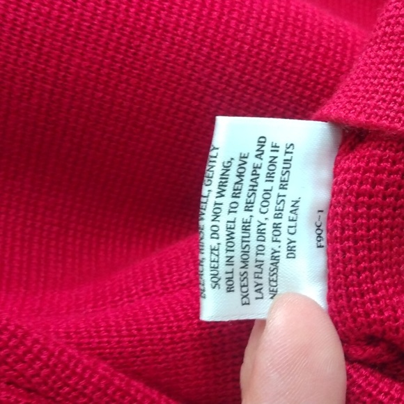 EILEEN FISHER RED BUTTON FRONT CARDICOAT AND TOP SIZE SMALL - Picture 9 of 12